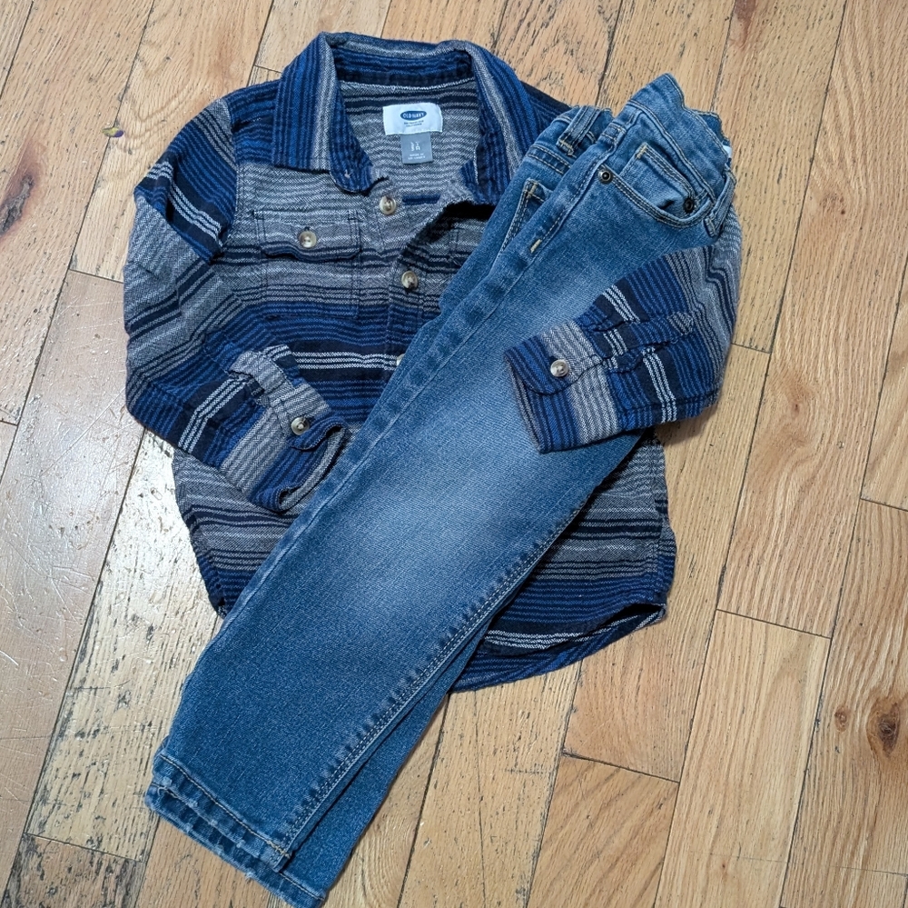 GUC Old navy 3T Striped Button Up Jeans Set *P21